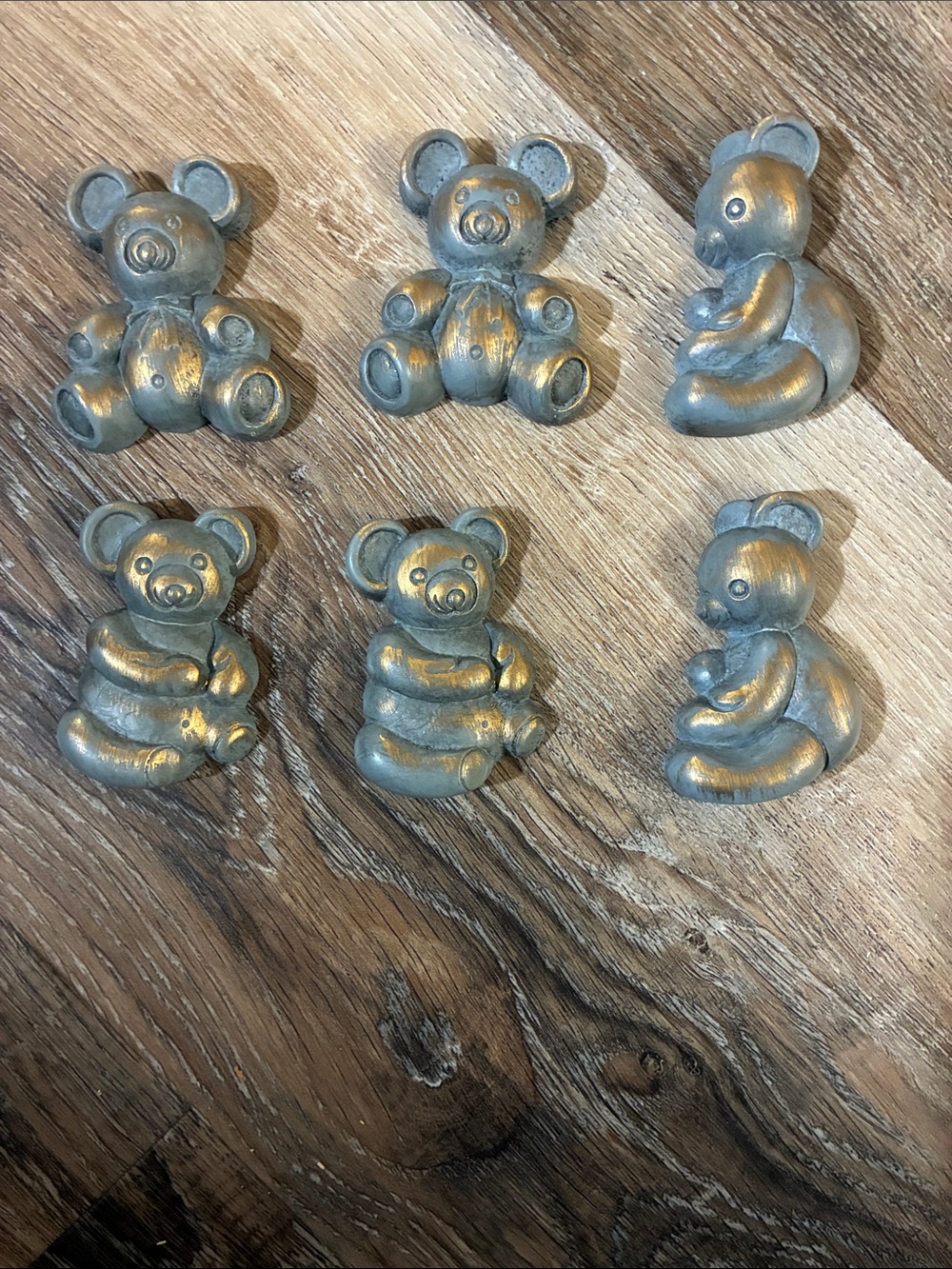 Vintage 1988 mini teddy bear wall plaques (6)